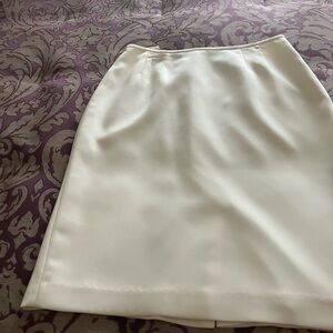 Kasper Women's Cream Pencil Skirt